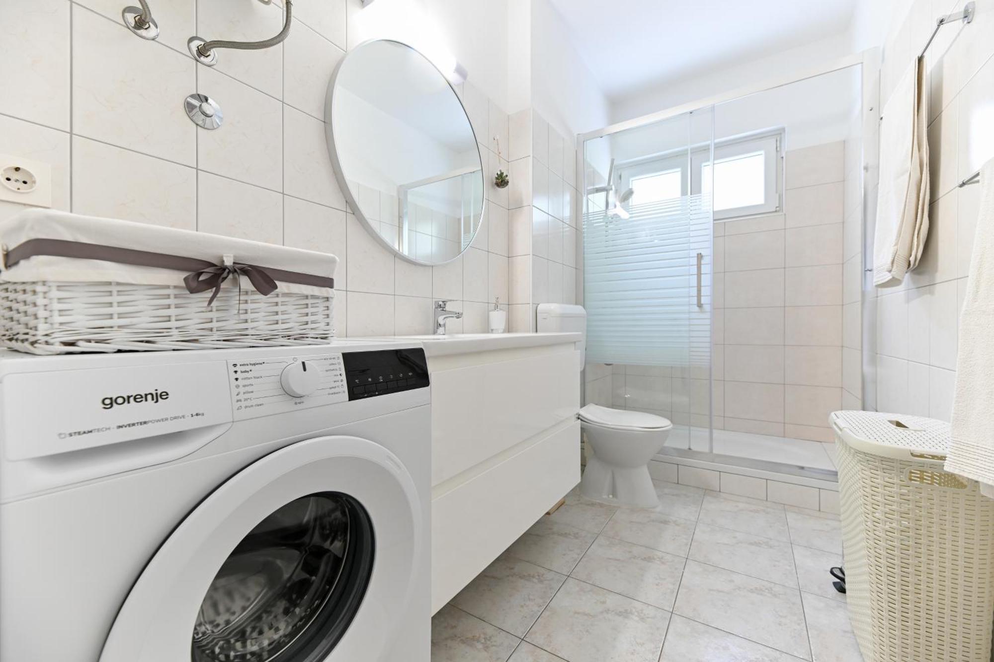 Near Zadar City Center Apartment With Free Parking And Air Condition In Each Room 외부 사진