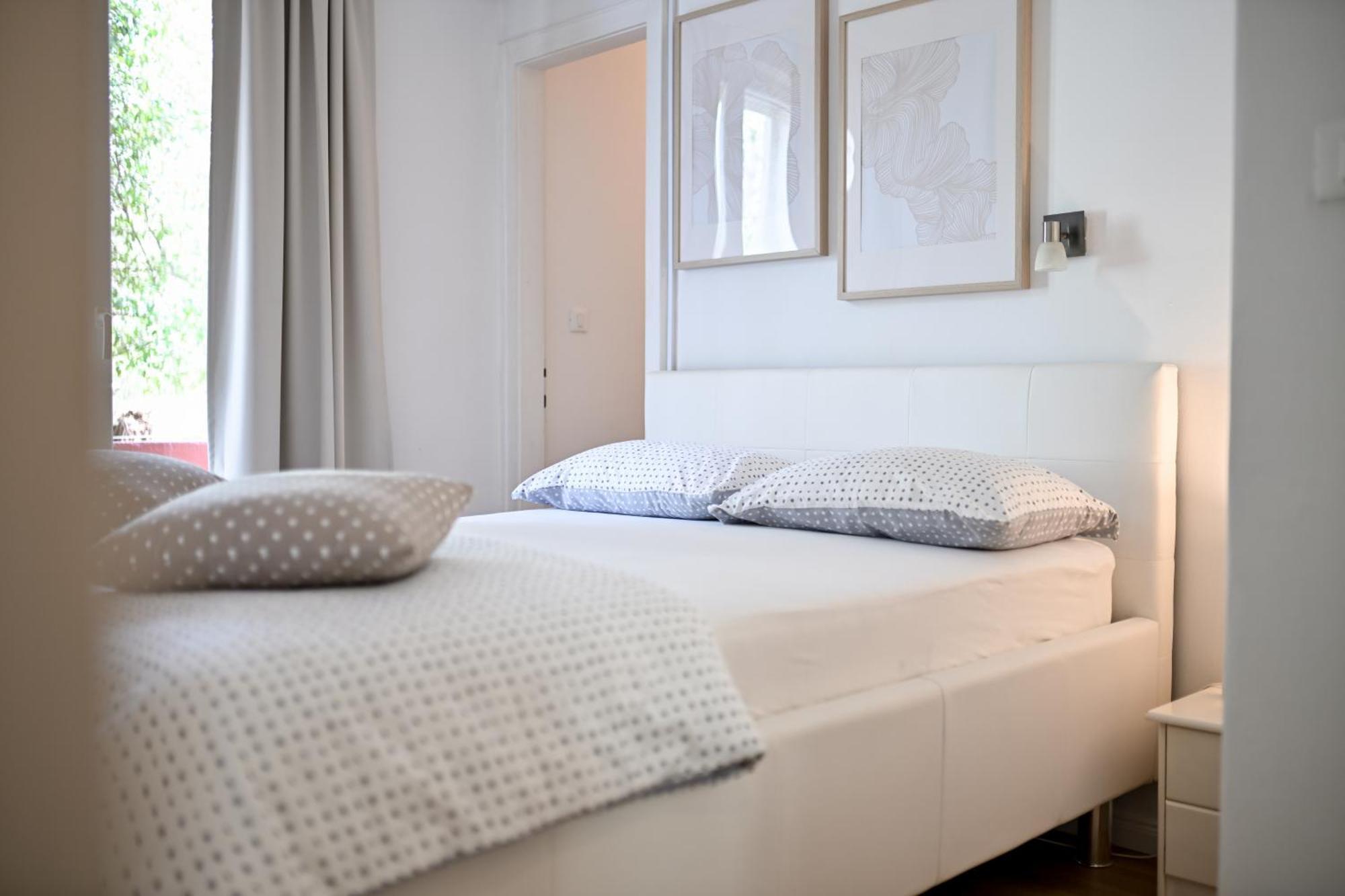 Near Zadar City Center Apartment With Free Parking And Air Condition In Each Room 외부 사진